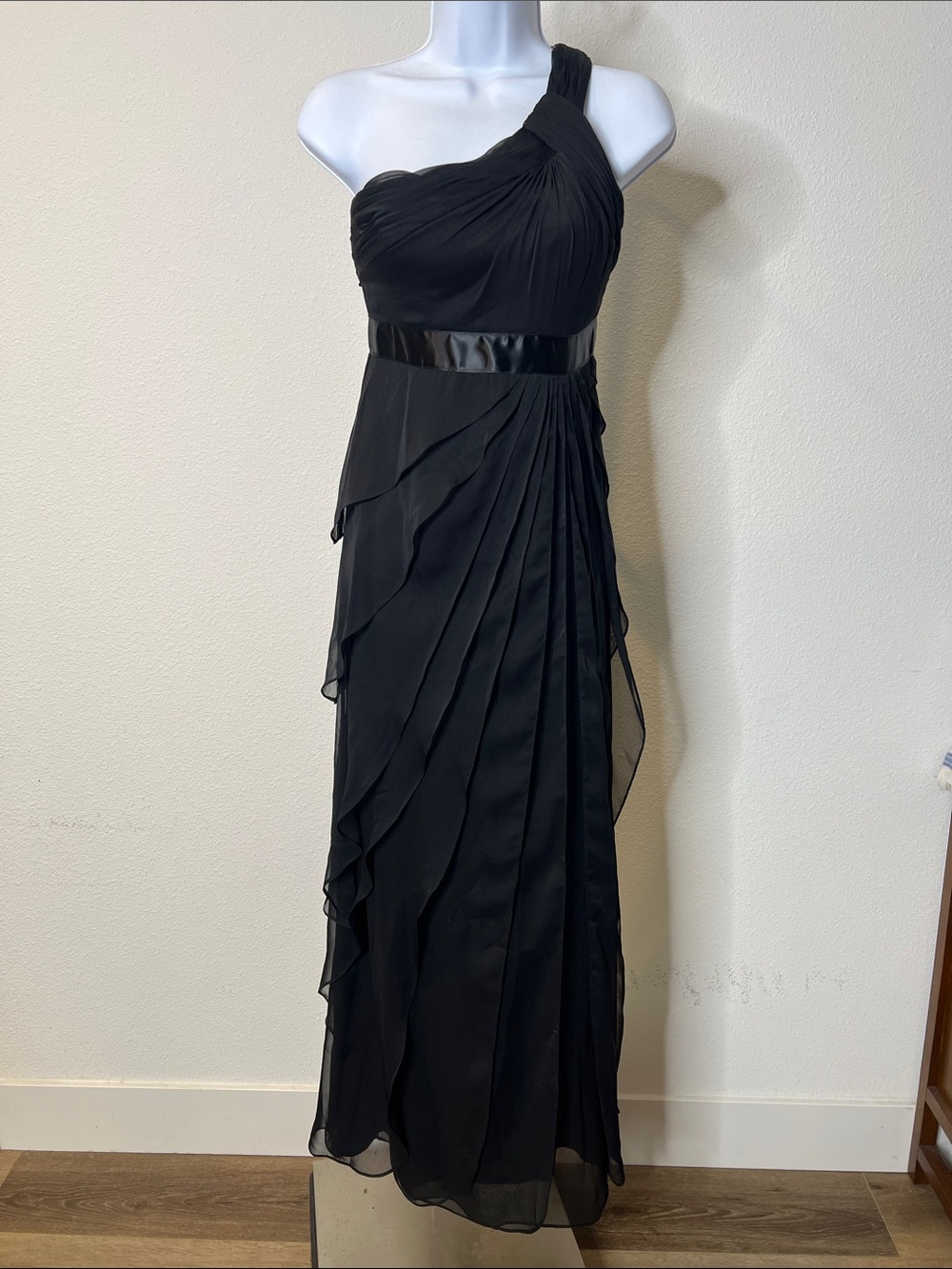 Adrianna Papell Black One-Shoulder Evening Dress